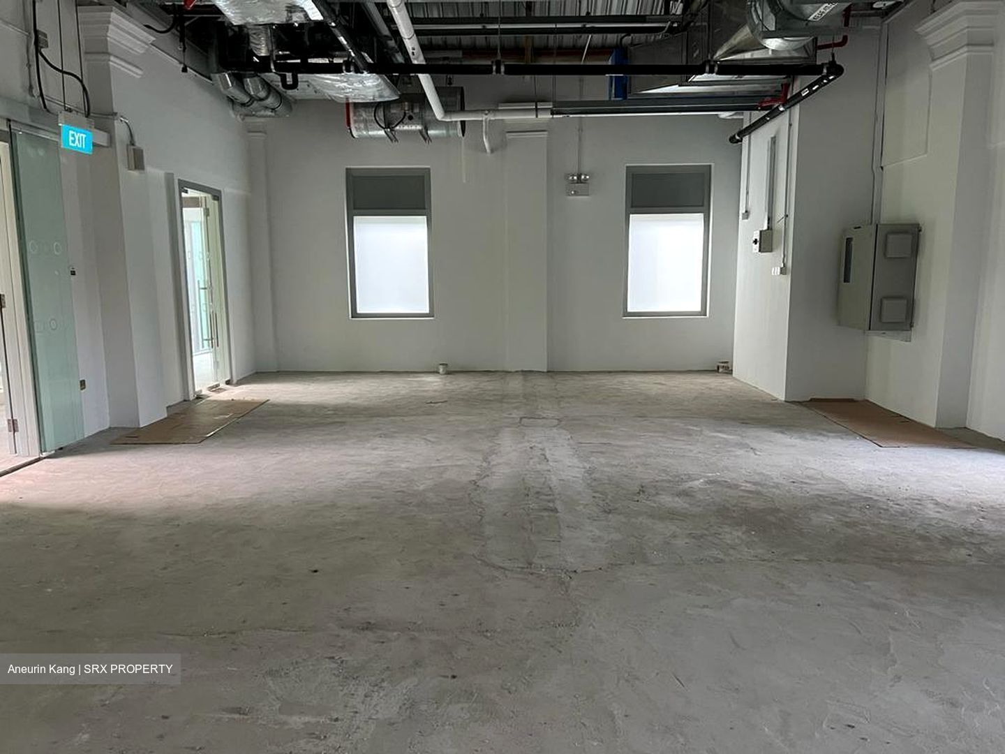 Gunner Lane (D4), Retail #583409491